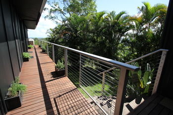 Phoenix Eumundi Bed & Breakfast - Airlie Beach Holiday 8