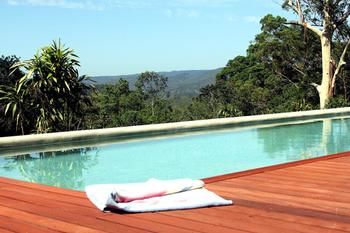 Phoenix Eumundi Bed & Breakfast - Airlie Beach Holiday 12