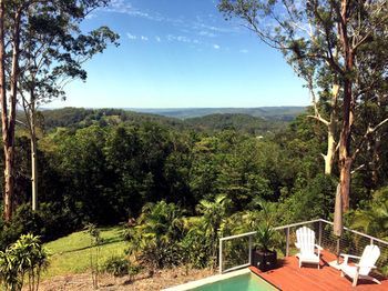 Phoenix Eumundi Bed & Breakfast - Airlie Beach Holiday 22