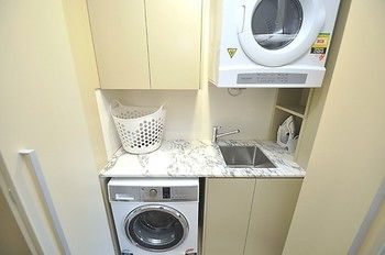 Cremorne 3 Win Furnished Apartment - Airlie Beach Holiday 7