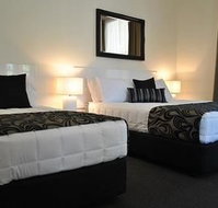 Heritage River Motor Inn - Airlie Beach Holiday