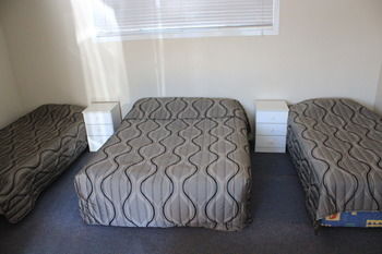 Tamworth Lodge Motel - Airlie Beach Holiday 7