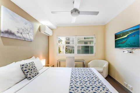 Redvue Luxury Apartments - Airlie Beach Holiday 1