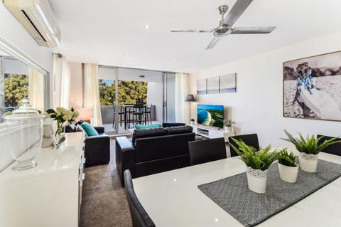 Redvue Luxury Apartments - Airlie Beach Holiday 2