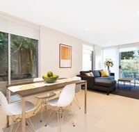 Best Western Plus The Tudor Box Hill - Airlie Beach Holiday