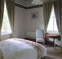 Cygnet's Secret Garden - Boutique Bed and Breakfast - Airlie Beach Holiday