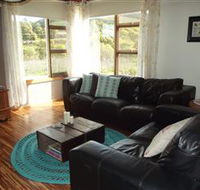 Eden Orchard and Farmstay - Airlie Beach Holiday