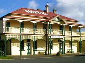 Caroona NSW Airlie Beach Holiday