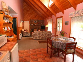 Rosebank Cottage Collection - Airlie Beach Holiday 0