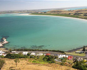 Captain's Cottage Stanley - Airlie Beach Holiday 4