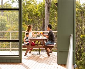 Cradle Mountain Hotel - Airlie Beach Holiday 2