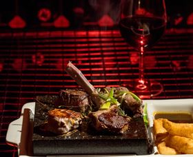 Cradle Mountain Hotel - Airlie Beach Holiday 7