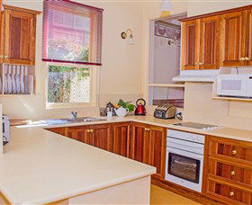 Duck House - The, - Airlie Beach Holiday 0