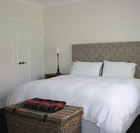 GG's By The River - Airlie Beach Holiday