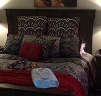 Wattle Tree Creek Cottages - Airlie Beach Holiday
