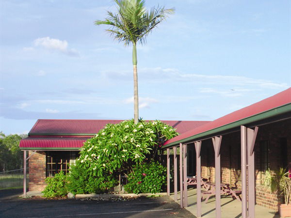 Fernvale QLD Airlie Beach Holiday