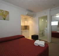 Southern Cross Motel and Serviced Apartments - Airlie Beach Holiday