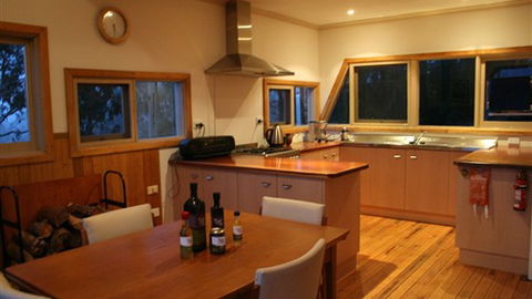 Karoonda Olive Grove Retreat At Mt Buffalo Olives - Airlie Beach Holiday 5