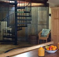 Schusters Lodge - Airlie Beach Holiday