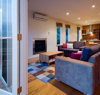 Queensberry 1 - Airlie Beach Holiday