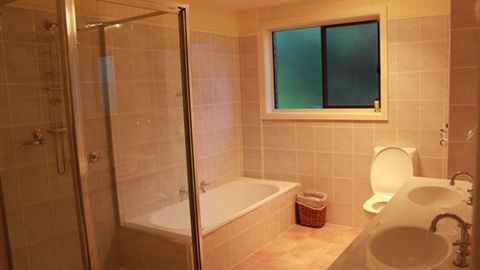 Riversong - Airlie Beach Holiday 2