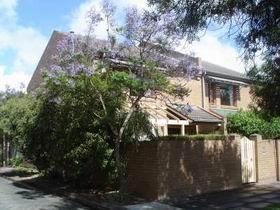 Adelaide Serviced Apartments - William Townhouse - Airlie Beach Holiday 0