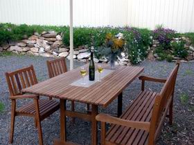 Captain Rodda's Cottage - Airlie Beach Holiday 2