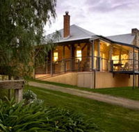 Longview Vineyard Homestead - Airlie Beach Holiday