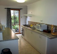 Adrienne's Place on the Hill - Airlie Beach Holiday