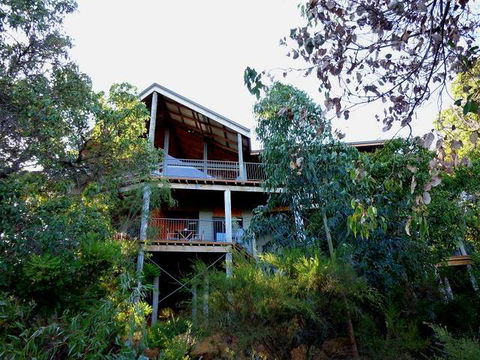 Albany HideAway Haven - Airlie Beach Holiday 0