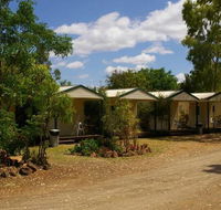 Bedrock Village Caravan Park - Airlie Beach Holiday