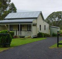 Belvoir B  B Cottages - Airlie Beach Holiday