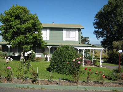 Benaway Cottages - Airlie Beach Holiday 0