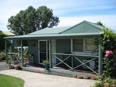 Benaway Cottages - Airlie Beach Holiday 2