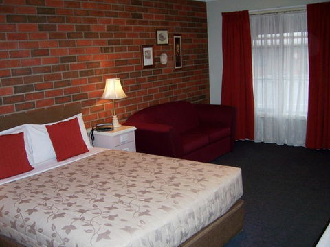 Bendigo Haymarket Motor Inn - Airlie Beach Holiday 2
