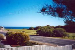 Bott's Beach Retreat - Airlie Beach Holiday 4