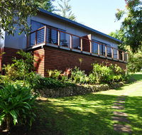 Broad Leaf Villas - Airlie Beach Holiday