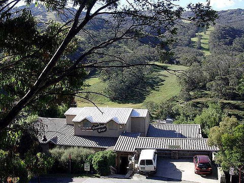 Candlelight Lodge: Thredbo Village - Airlie Beach Holiday 4