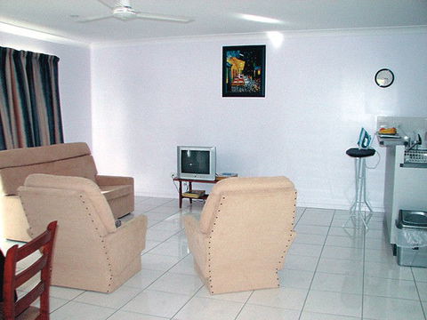 Cargal Apartments - Airlie Beach Holiday 3