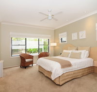 CeeSpray on Owen - Airlie Beach Holiday