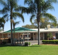 Charleville Waltzing Matilda Motor Inn - Airlie Beach Holiday