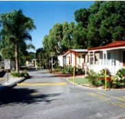Cherokee Village Mobile Home and Tourist  Park - Airlie Beach Holiday