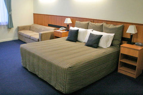 Comfort Hotel Perth City - Airlie Beach Holiday 6