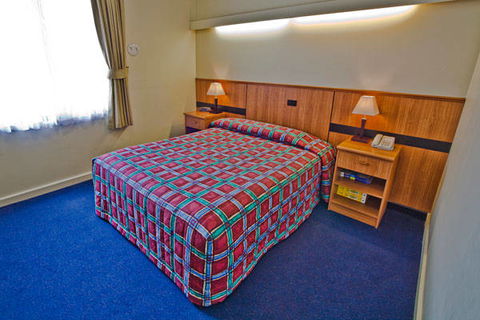 Comfort Hotel Perth City - Airlie Beach Holiday 8