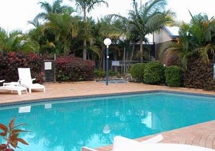 Comfort Inn Bert Hinkler - Airlie Beach Holiday 1
