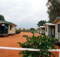 Cooper Cabins - Airlie Beach Holiday