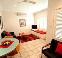 Country Apartments - Airlie Beach Holiday