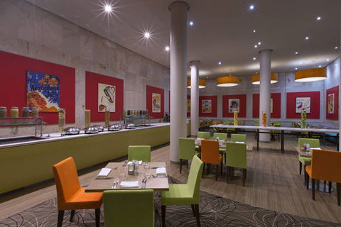 Four Points By Sheraton Perth - Airlie Beach Holiday 2