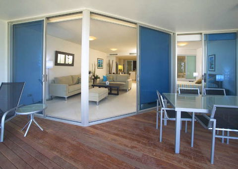 Grand Mercure Apartments C Bargara Resort - Airlie Beach Holiday 1