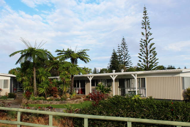 Warralakin ACT Airlie Beach Holiday